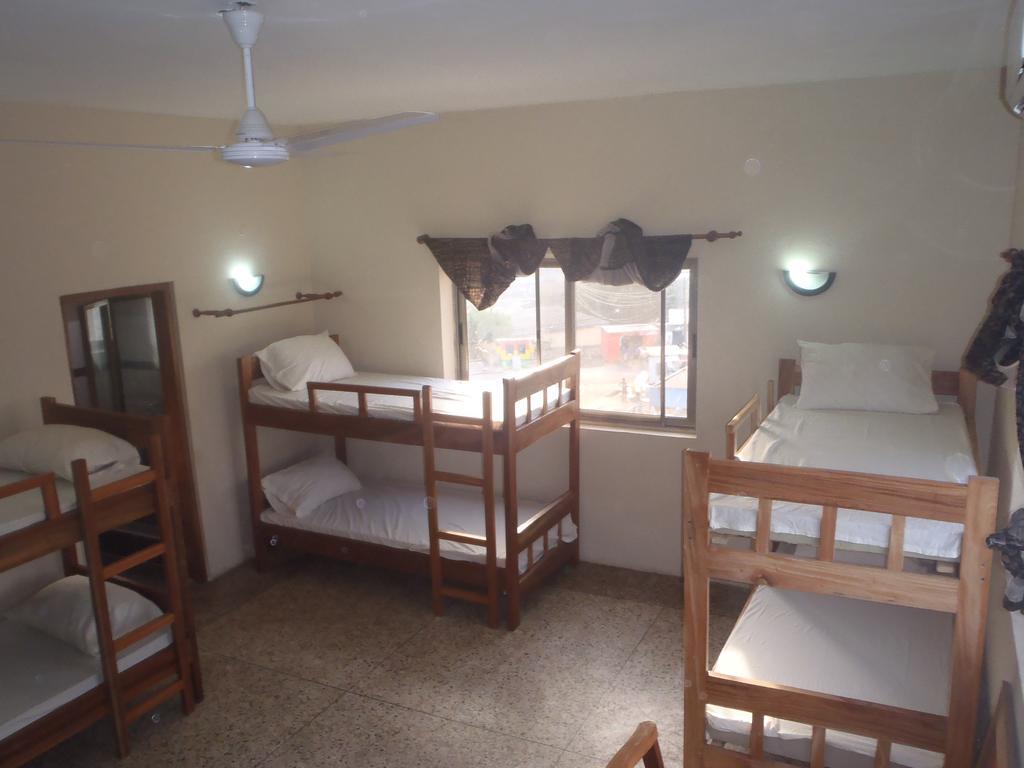 The Sleepy Hippo Hotel Аккра Номер фото